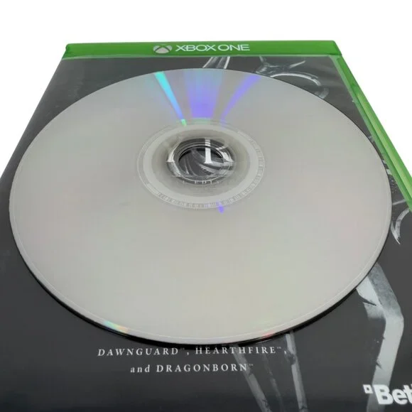 Xbox One - Elder Scrolls V: Skyrim (Special Ed.) - CIB - Tested/Works - Picture 4 of 4